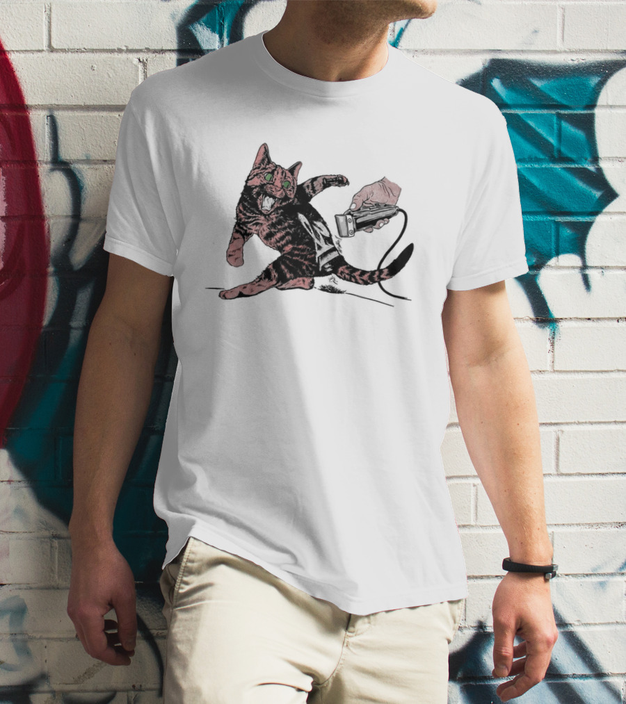 Shaving Cat Crazy Tabby Pet Grooming Clipper Reaction T-Shirt