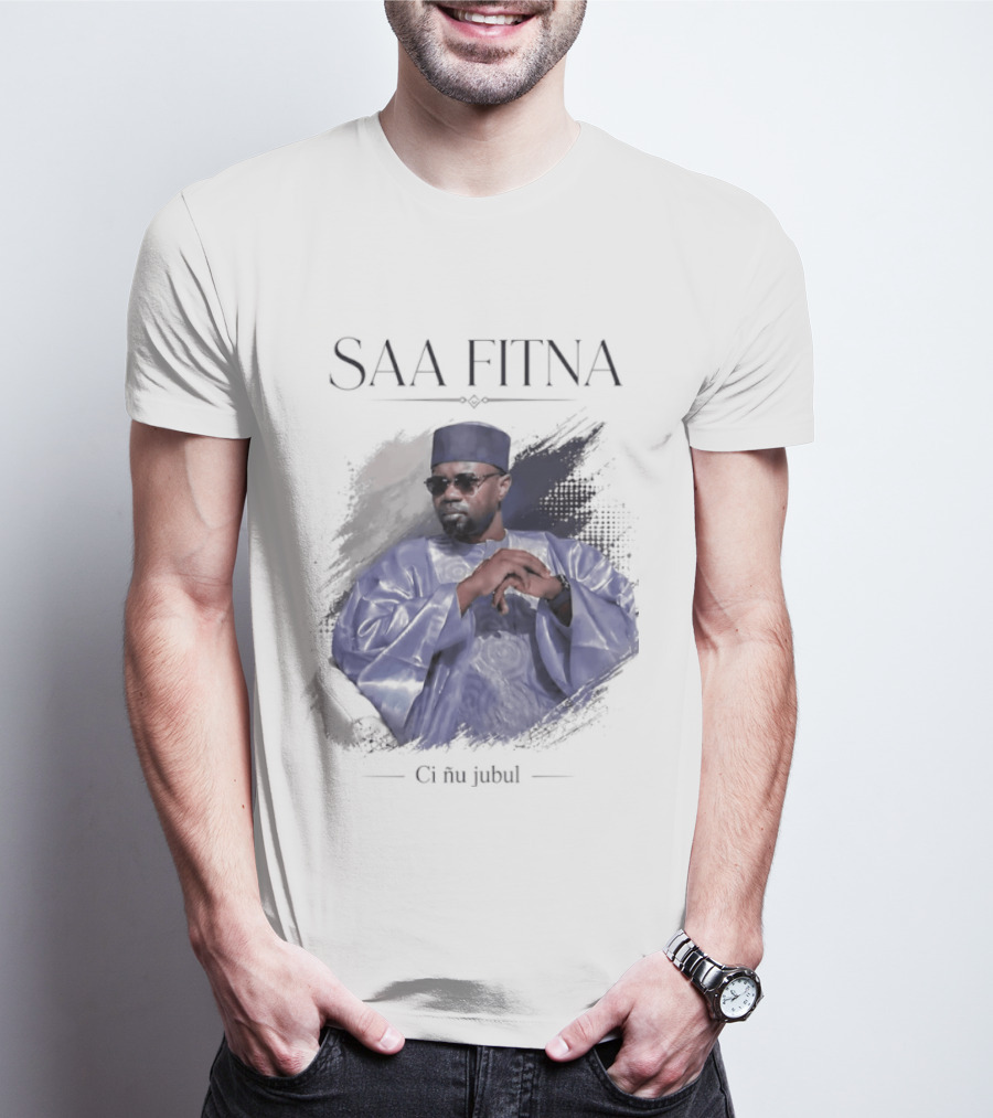 Saa Fitna Ci Nu Jubul Senegal Politics Blue Robe Man T-Shirt