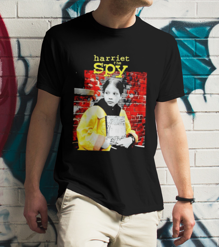 Harriet The Spy Michelle Trachtenberg Classic Yellow Raincoat Notepad T-Shirt