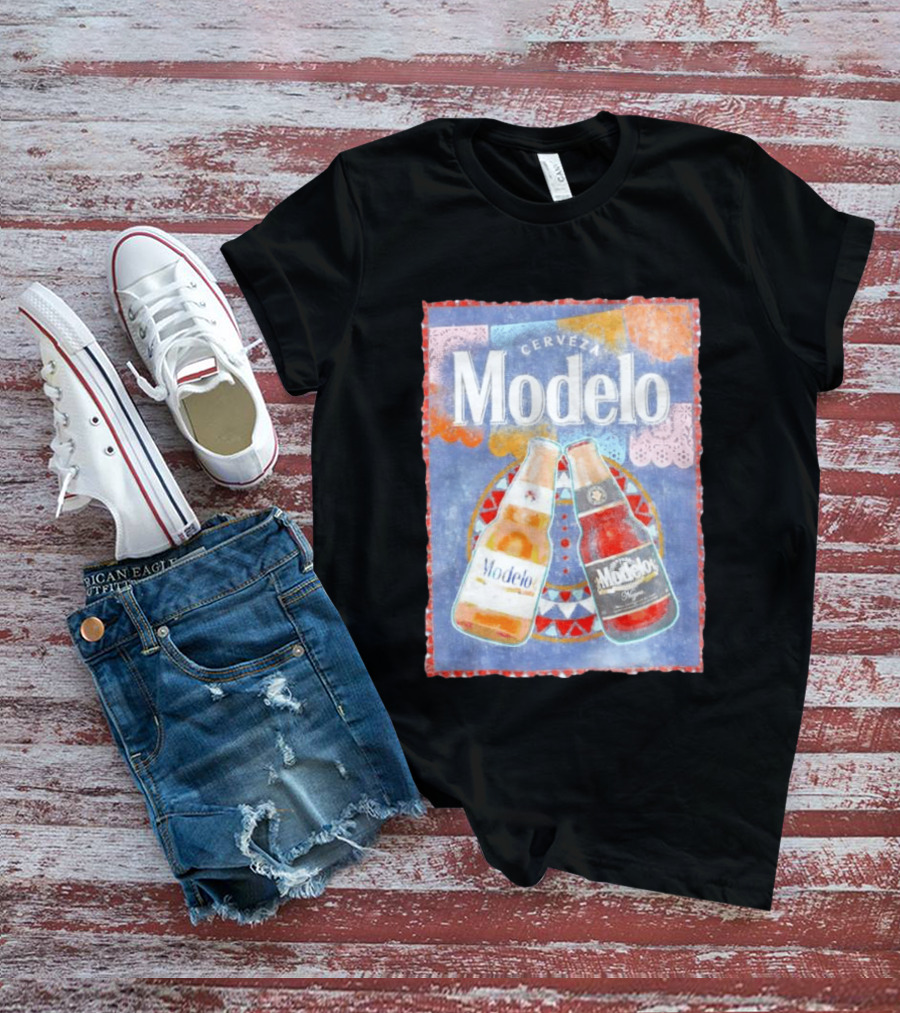 Cerveza Modelo Mexican Beer Bottles T-Shirt