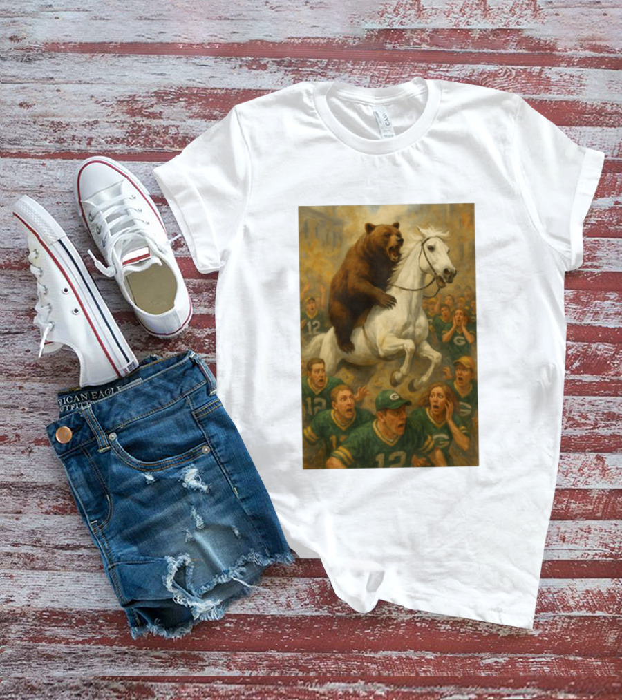 Bear Riding Horse Surprising Green Bay Packers Fans NFL Humor T-Shirt