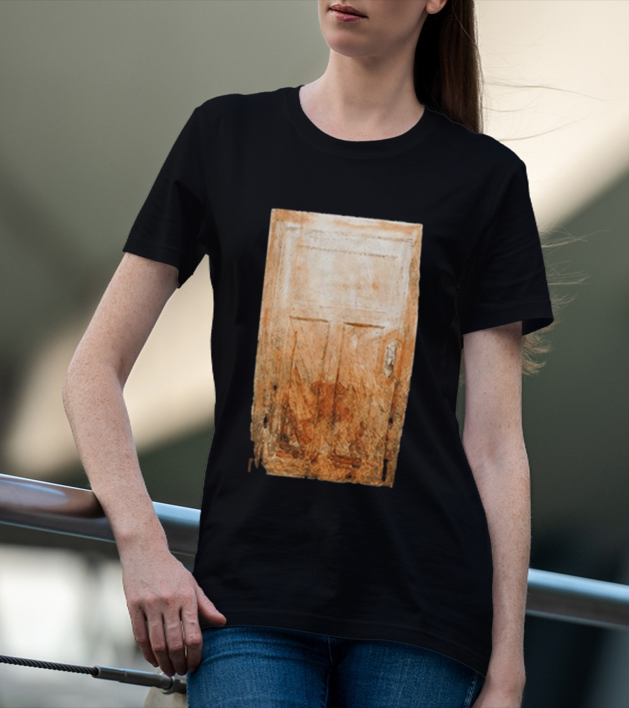 Insidious 5 Cast And Crew Vintage Door T-Shirt