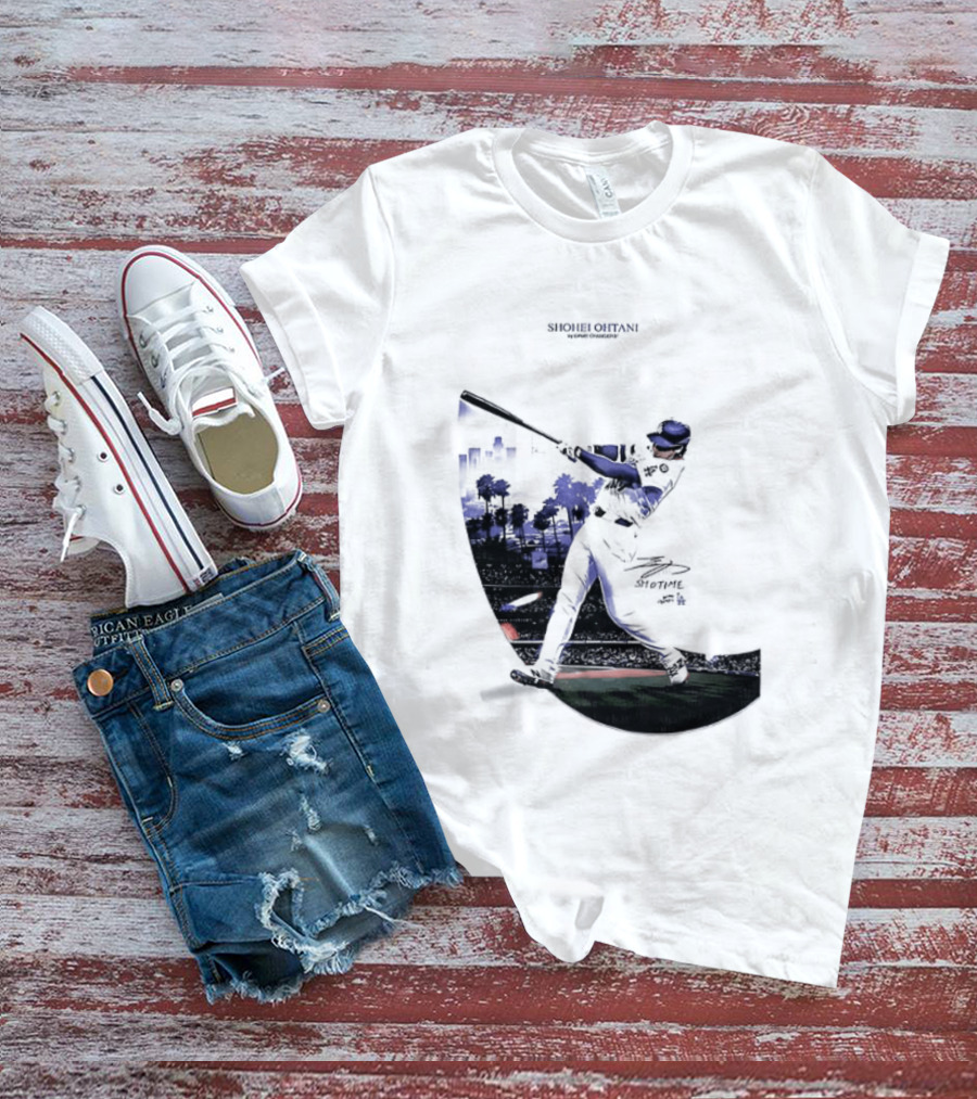Shohei Ohtani 17 Los Angeles Angels MLB Slugger Swing Two Sided T-Shirt
