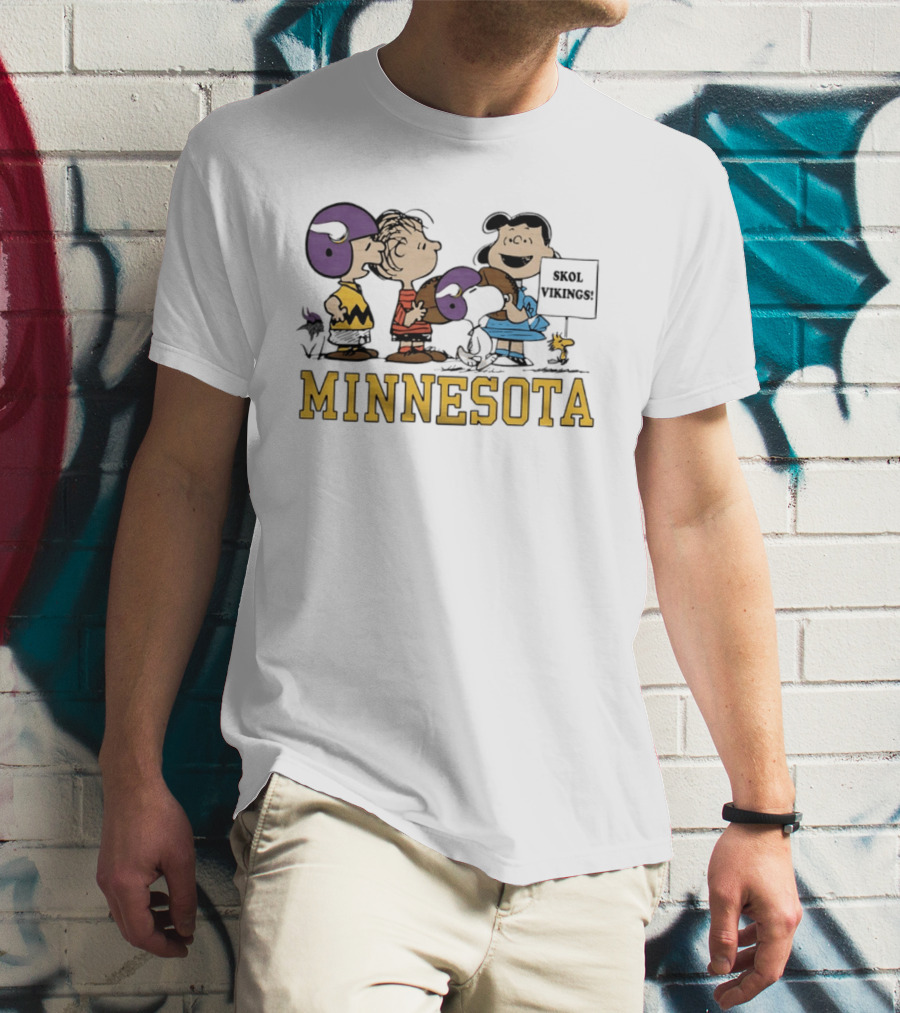 Minnesota Vikings Peanuts Skol Vikings Linus Lucy Woodstock Charlie Brown T-Shirt