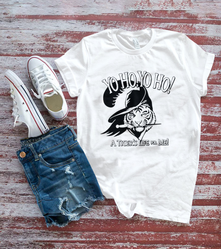 Yo Ho Yo Ho A Tiger's Life For Me Cincinnati Bengals Tiger Pirate T-Shirt