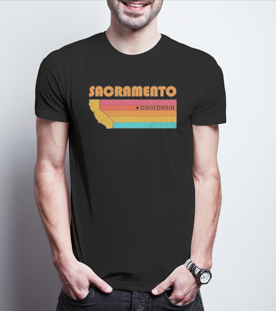 Sacramento California Retro Map Souvenir T-Shirt