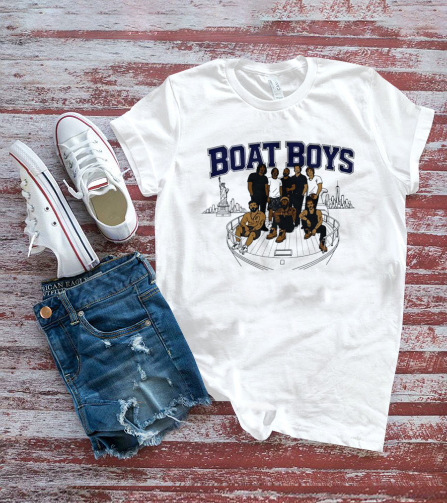 Boat Boys New York City Skyline Statue Of Liberty Group Giants T-Shirt
