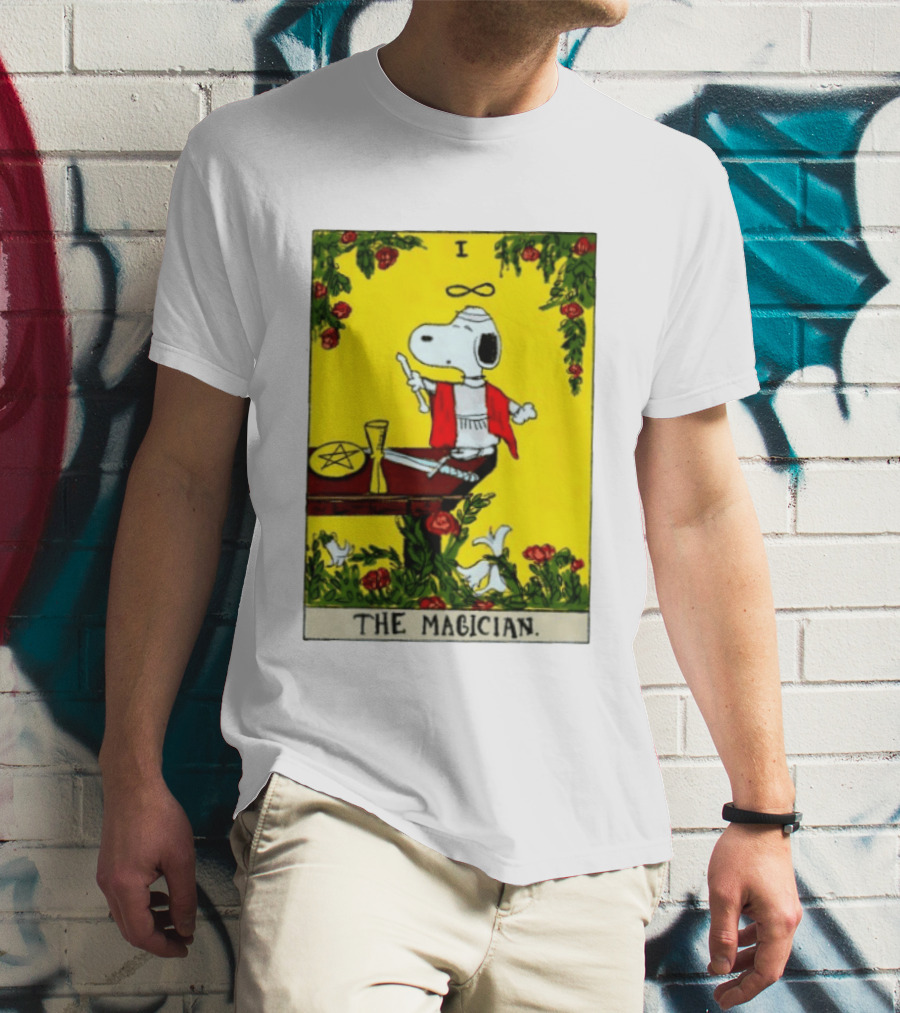 Snoopy Peanuts The Magician Tarot Card T-Shirt