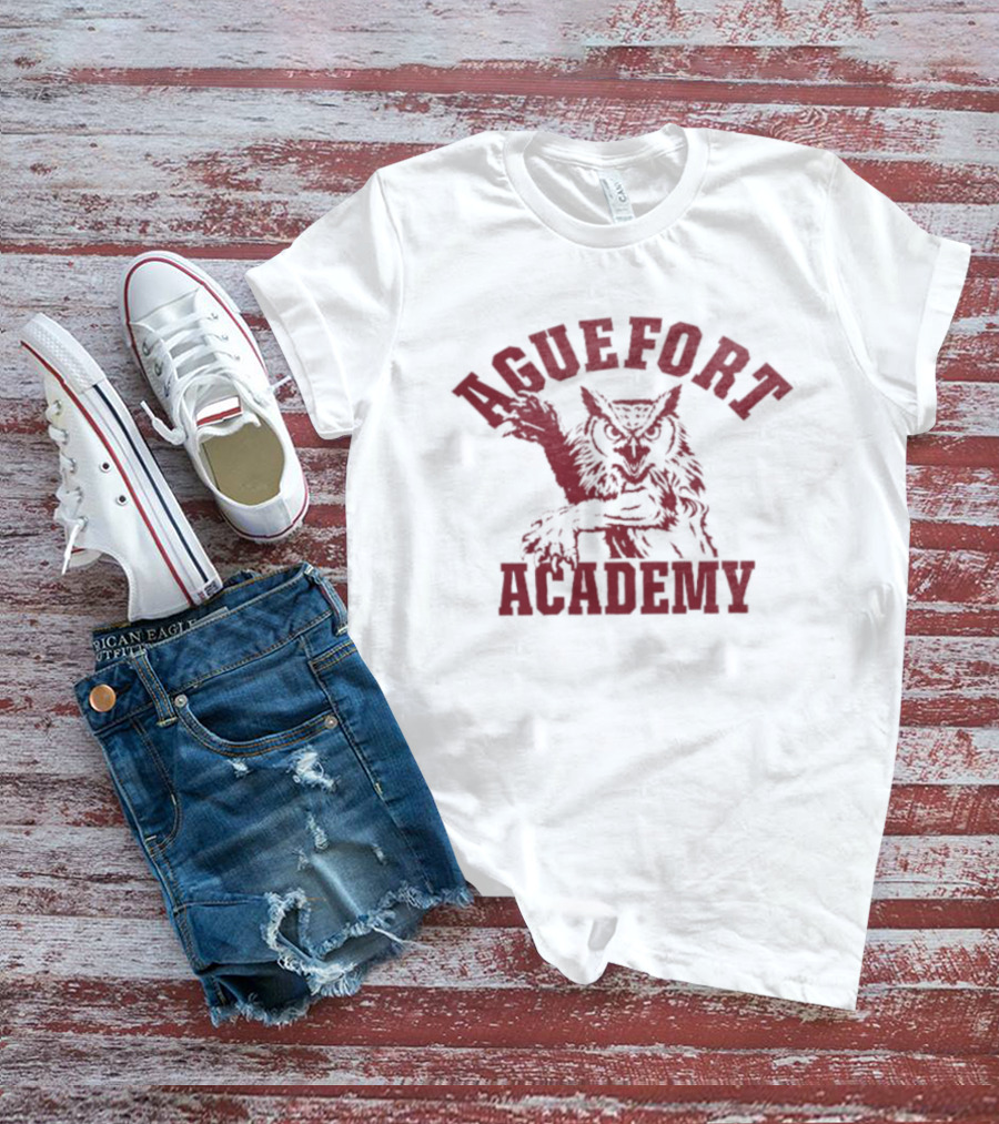 Aguefort Academy Owl Vintage Collegiate Style Owl T-Shirt