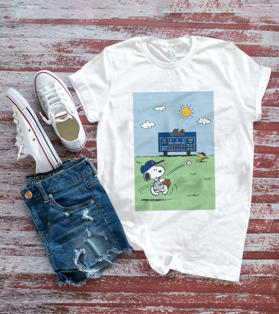 NY Mets Peanuts Snoopy Baseball Game Day T-Shirt
