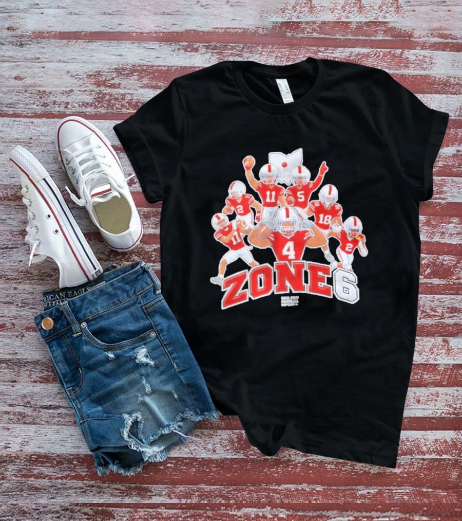Zone 6 Ohio State Buckeyes Football Players Pose With State T-Shirt