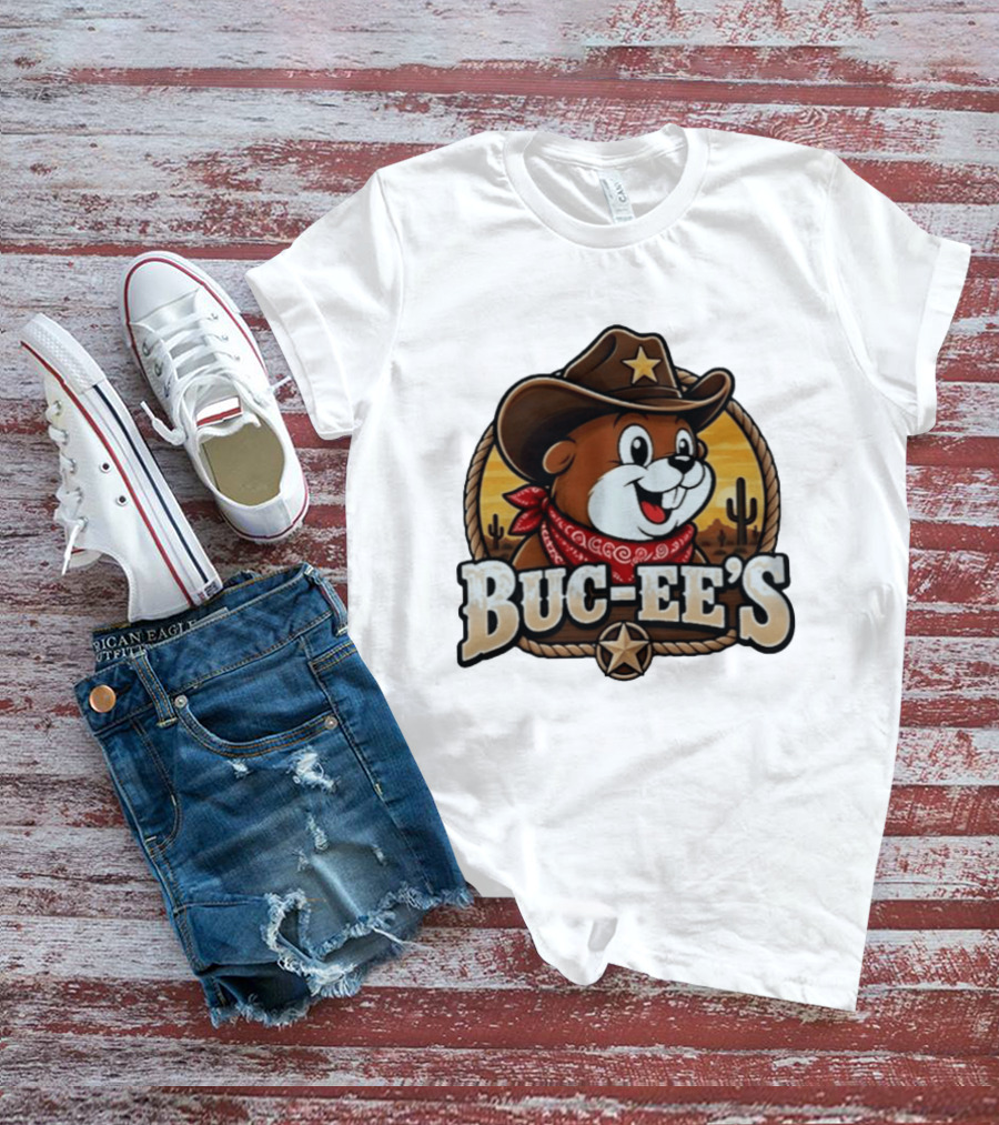 Buc Ee's Cowboy Howdy Beaver Star Bandana Cacti Desert Scene T-Shirt
