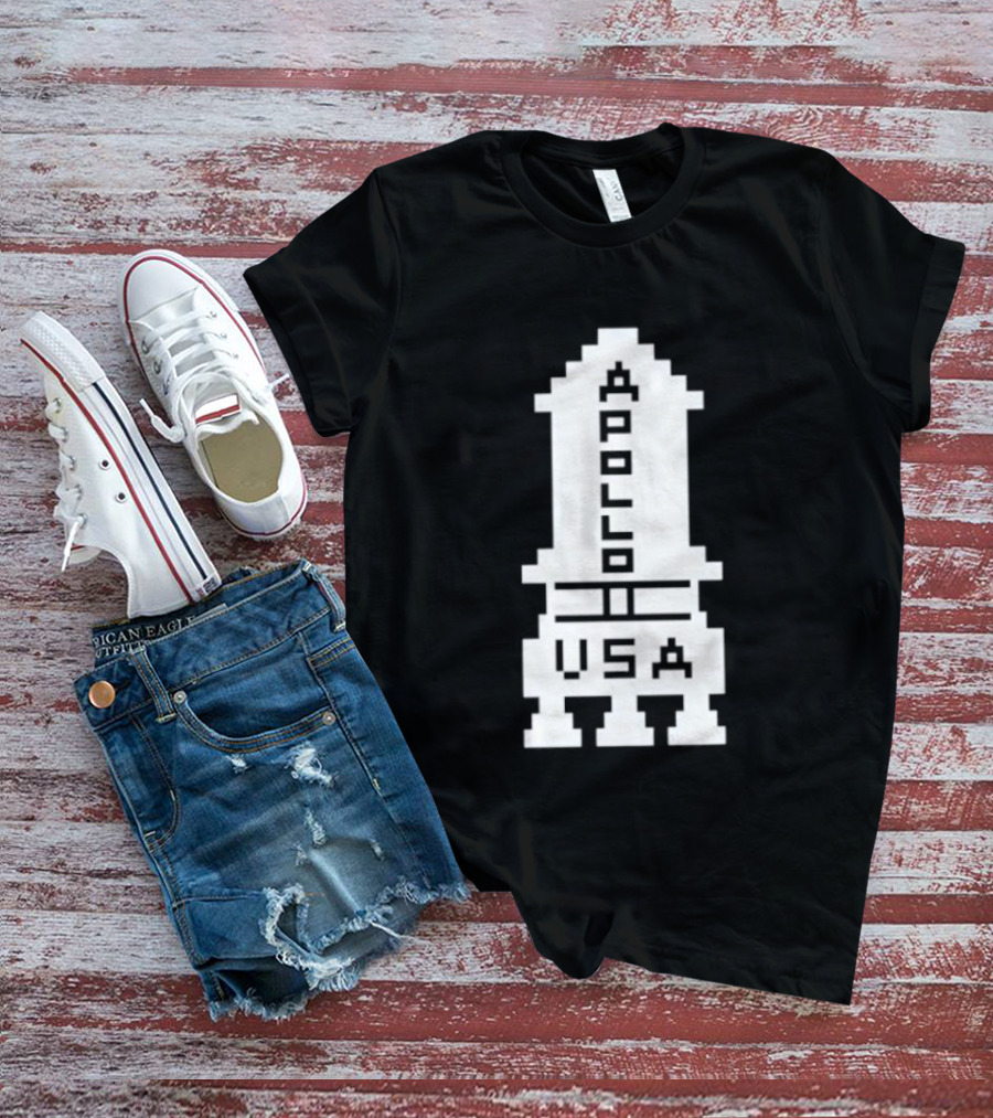 Apollo USA Rocket NASA Pixel T-Shirt