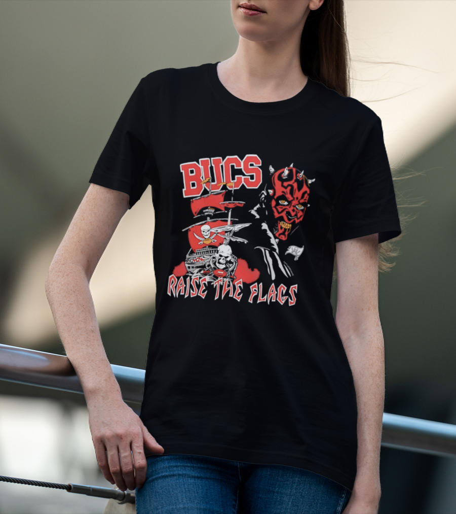 Bucs Darth Maul Raise The Flags Tampa Bay Buccaneers Star Wars T-Shirt