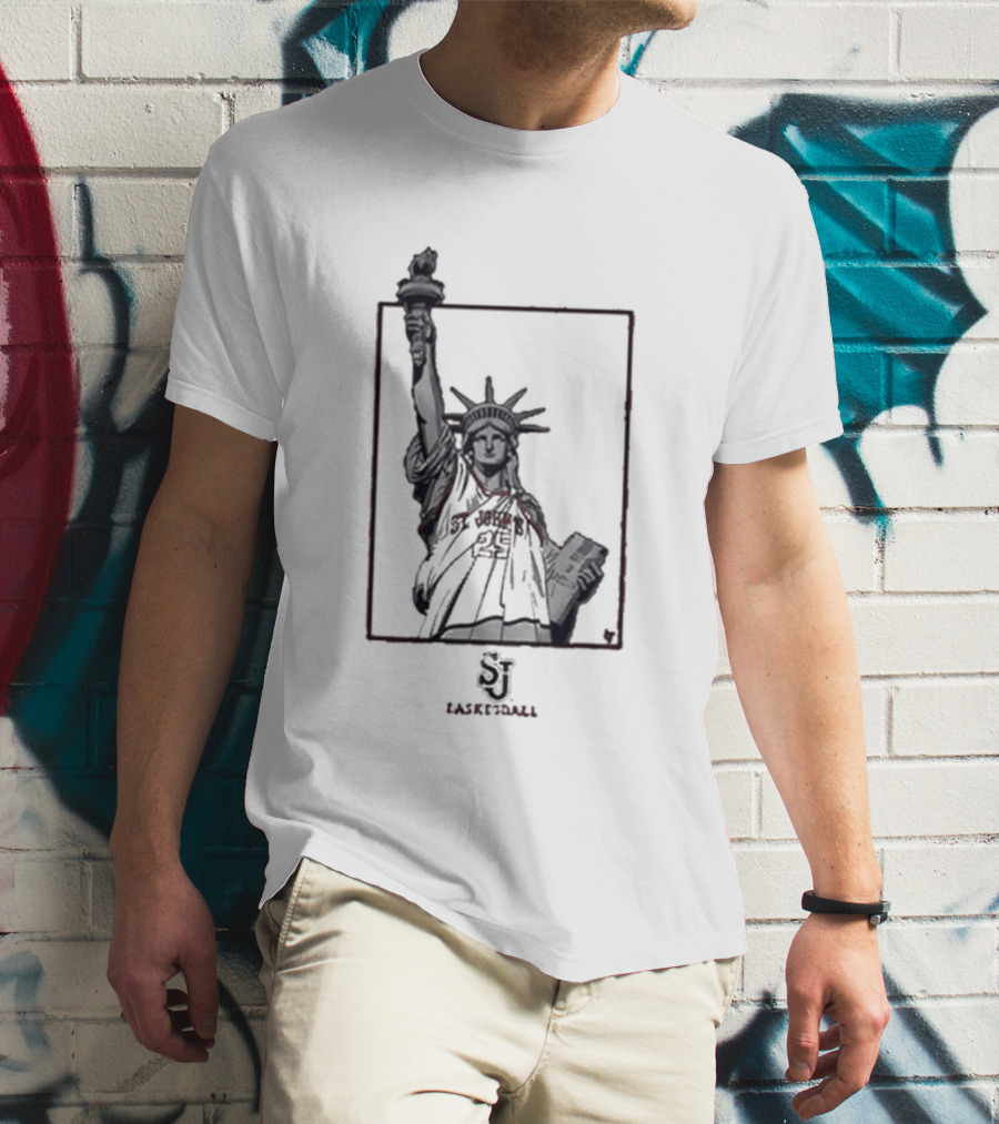 St John's Basketball New York's Team Statue Of Liberty SI Image T-Shirt