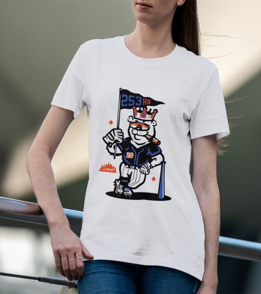 Pete Alonso New York Mets Polar Bear 253 HR Cigar King T-Shirt