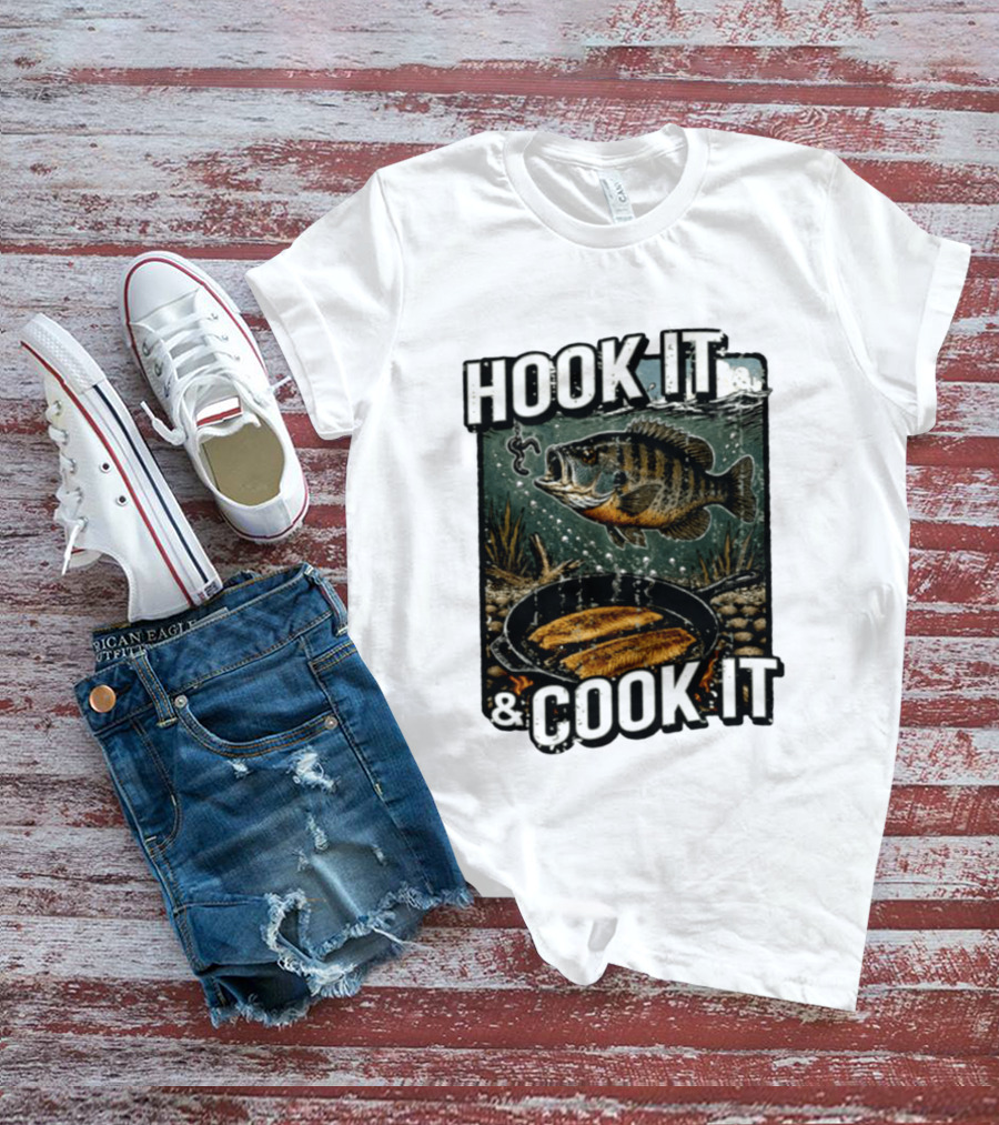 Hook It And Cook It Fishing Panfish Cast Iron Skillet T-Shirt