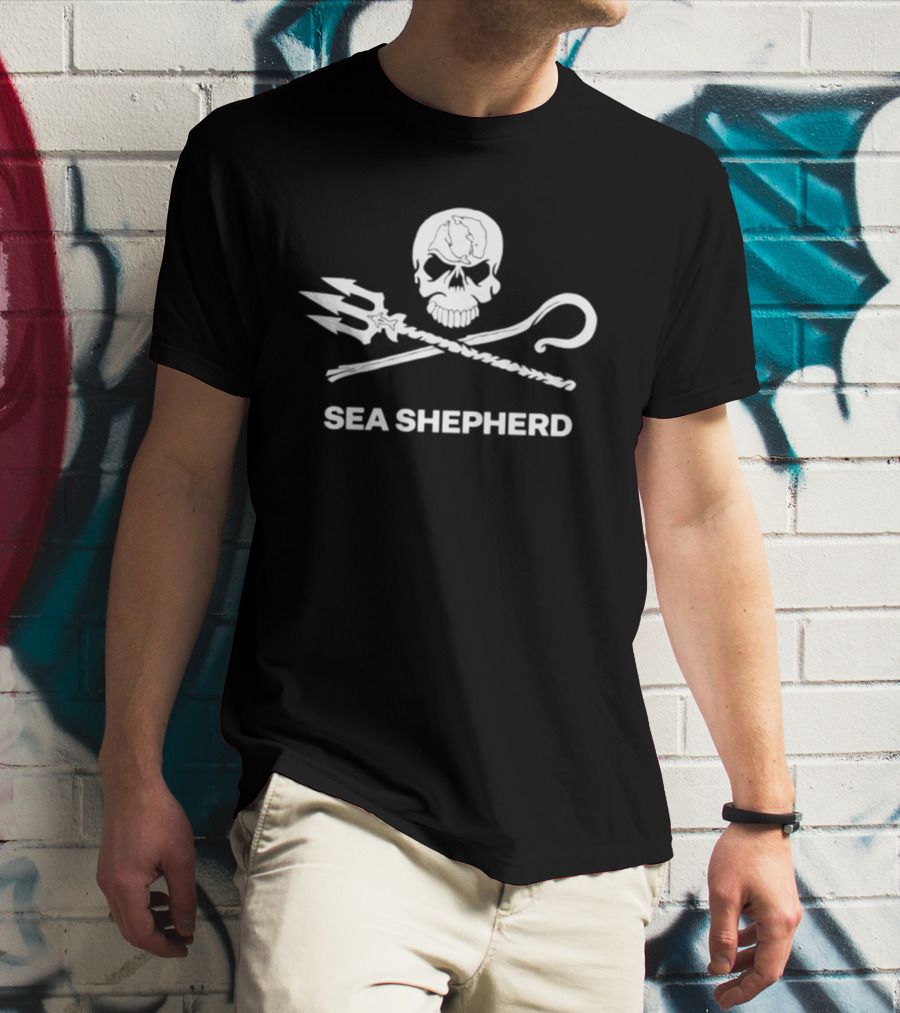 Sea Shepherd Jolly Roger Skull And Crossbones Trucker Hat T-Shirt
