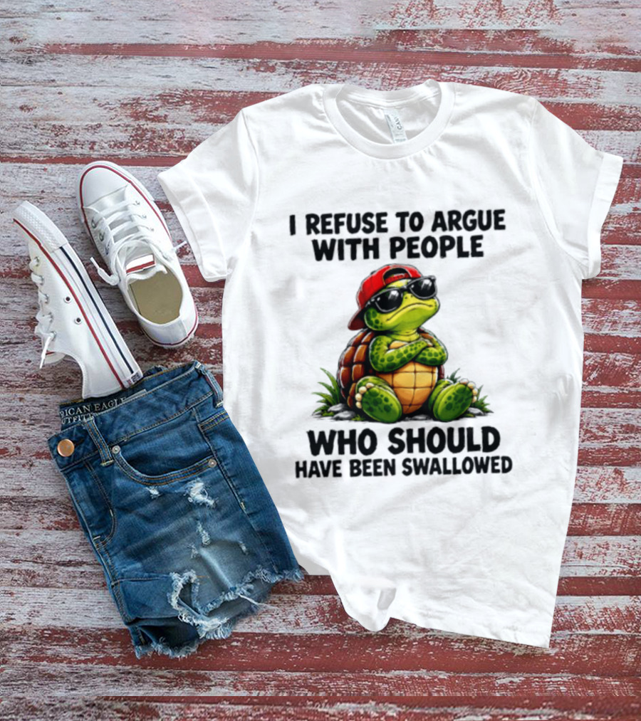I Refuse To Argue Cool Turtle Red Hat Sunglasses Retro Fun T-Shirt