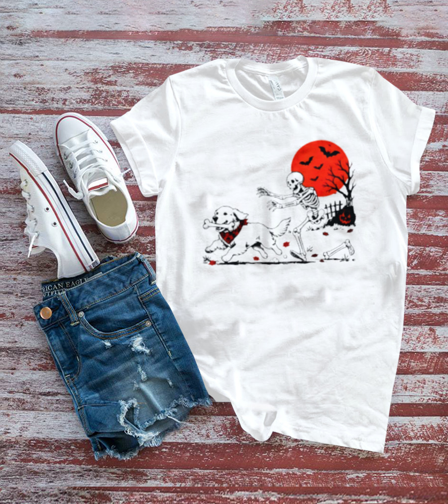 Golden Retriever And Skeleton Chase Under Red Moon With Bats And Pumpkin T-Shirt