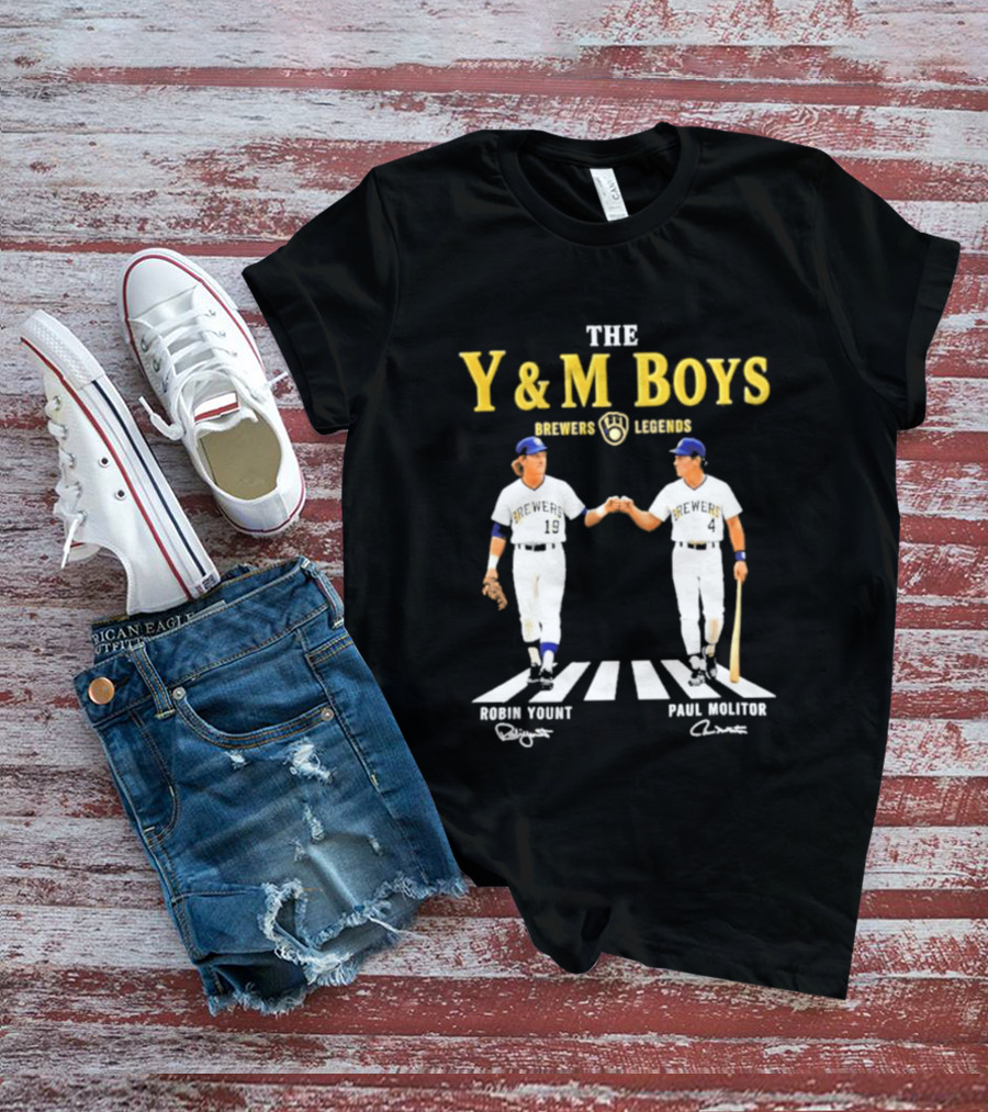 The Y&M Boys Brewers Legends Robin Yount Paul Molitor Abbey Road Fist Bump T-Shirt