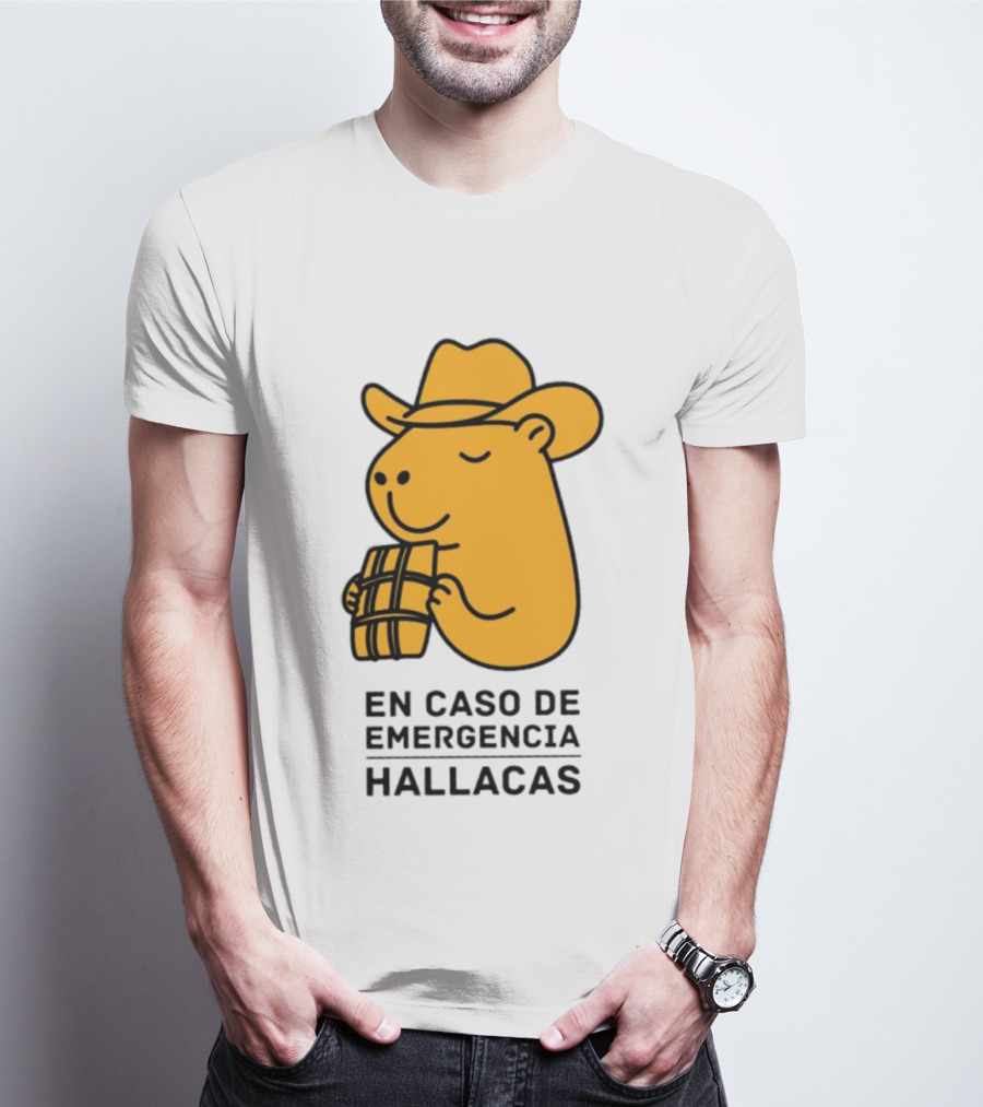 En Caso De Emergencia Hallacas Capybara Cowboy Hat T-Shirt