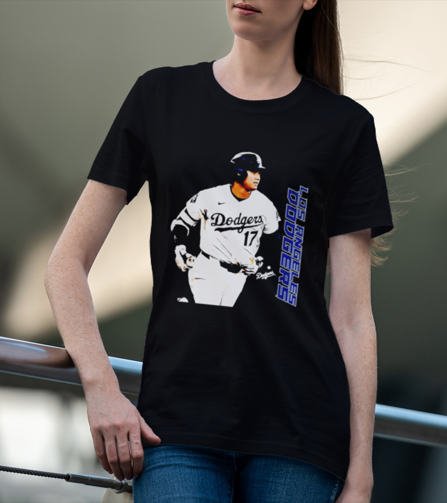 Shohei Ohtani Los Angeles Dodgers MLB Swing 17 T-Shirt