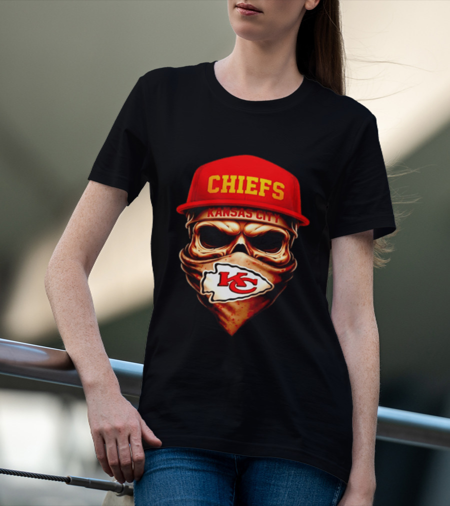Kansas City Chiefs Skull Bandana KC T-Shirt