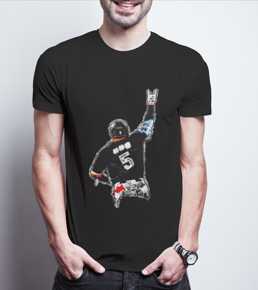 Munetaka Murakami Tokyo Yakult Swallows Jersey Number 5 Baseball Player Celebration T-Shirt