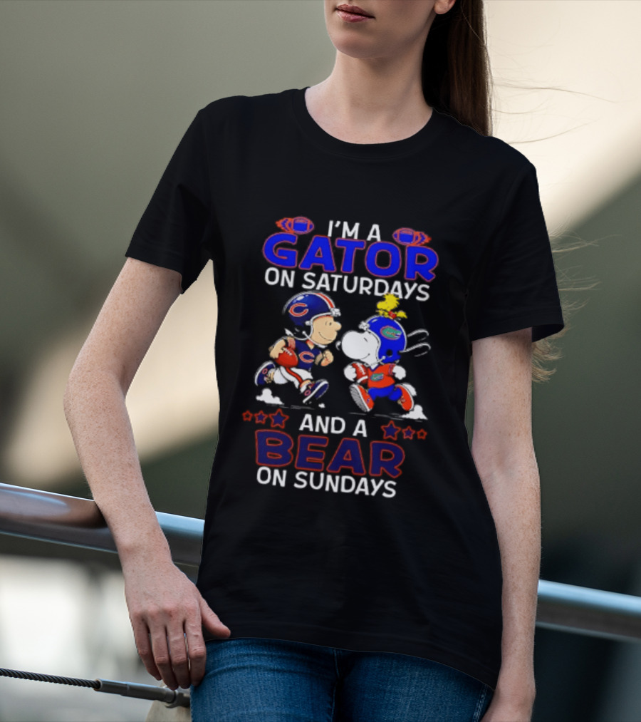 Peanuts I'm A Gator On Saturdays And A Bear On Sundays Football T-Shirt
