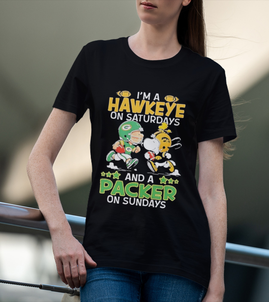Peanuts I Am A Hawkeye On Saturdays And A Packer On Sundays T-Shirt
