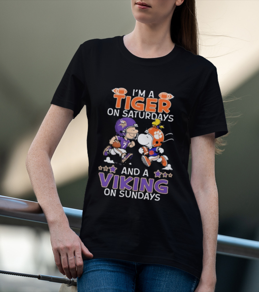 I'm A Tiger On Saturdays And A Viking On Sundays Charlie Brown And Snoopy Football Fan Days T-Shirt