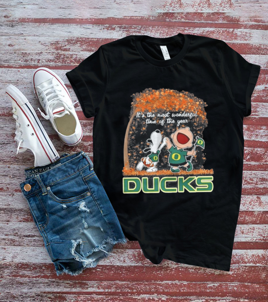 Oregon Ducks Snoopy Charlie Brown Most Wonderful Time 2026 T-Shirt