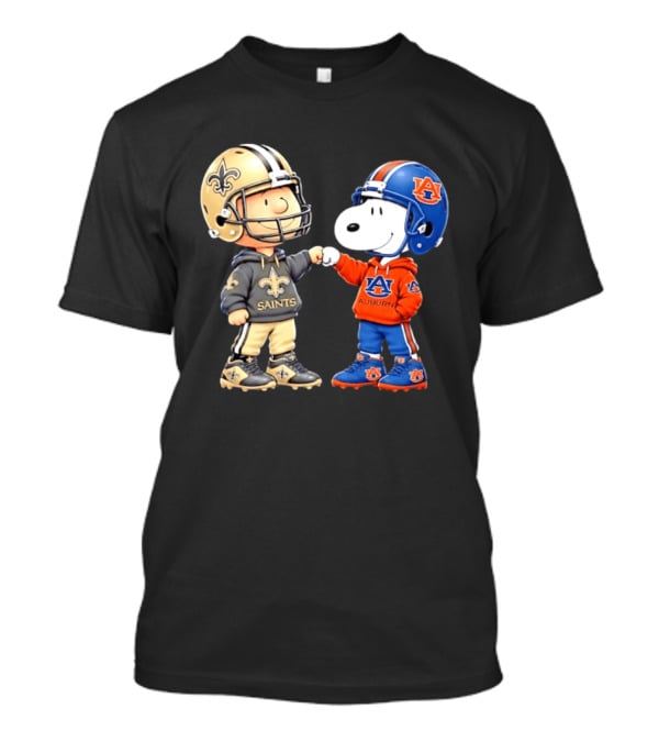 Charlie Brown Saints And Snoopy Auburn Tigers Fist Bump Football T-Shirt