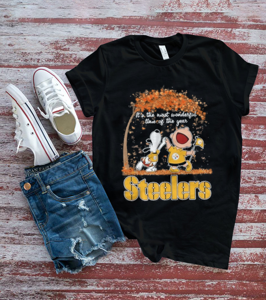 Pittsburgh Steelers Snoopy Charlie Brown Dancing It's The Most Wonderful Time Of The Year T-Shirt
