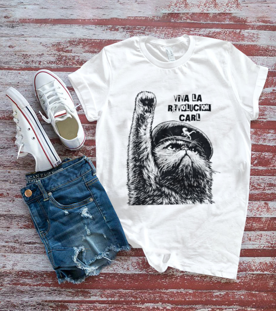 Viva La Revolución Carl Revolutionary Cat Uplifted Paw T-Shirt