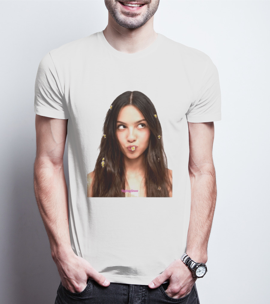 Olivia Rodrigo Rolling Stone Digital Exclusive Photo With Daisy Accents T-Shirt