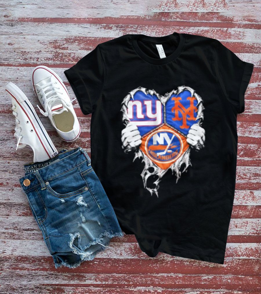 New York Giants Mets Islanders Heart Scratch T-Shirt