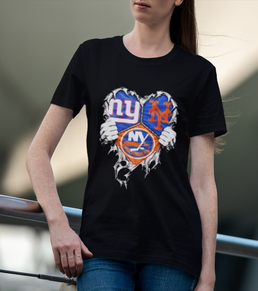 New York Giants Mets Islanders Heart Scratch T-Shirt
