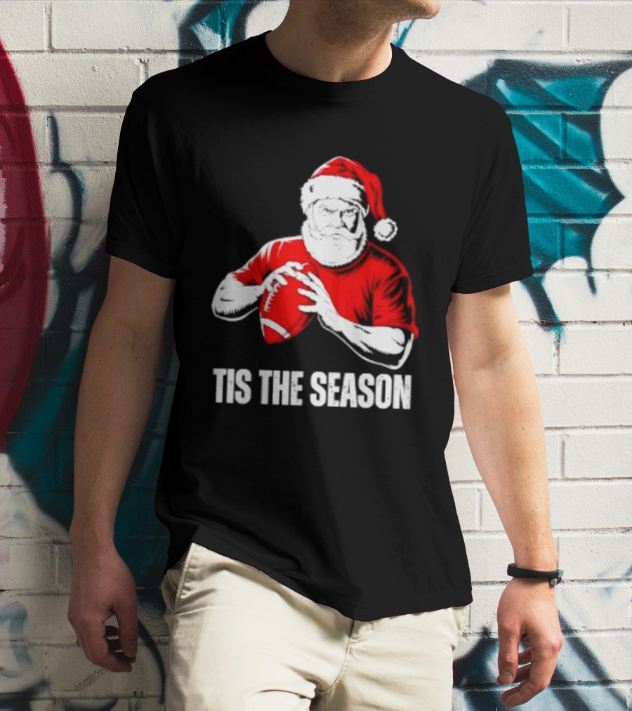 Santa Claus Playing Football Tis The Season Christmas 2026 T-Shirt