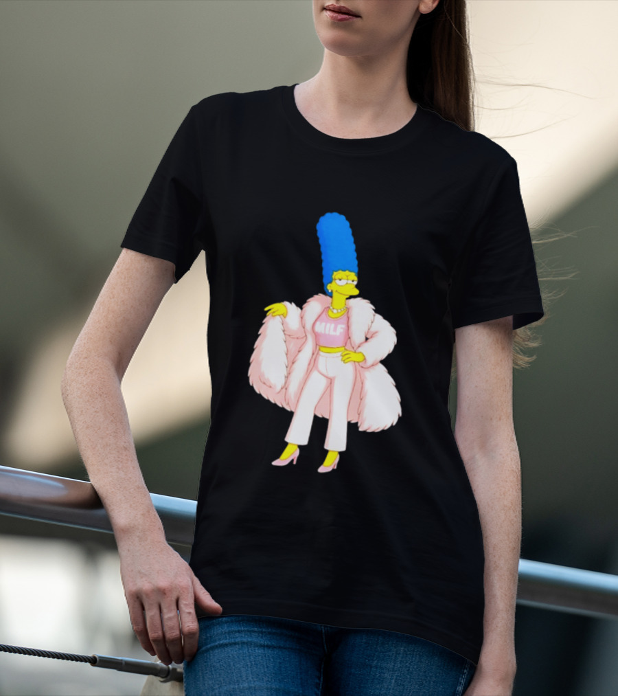 Marge Simpson Milf Pink Fur Coat The Simpsons Cartoon Iconic Character Fashion T-Shirt