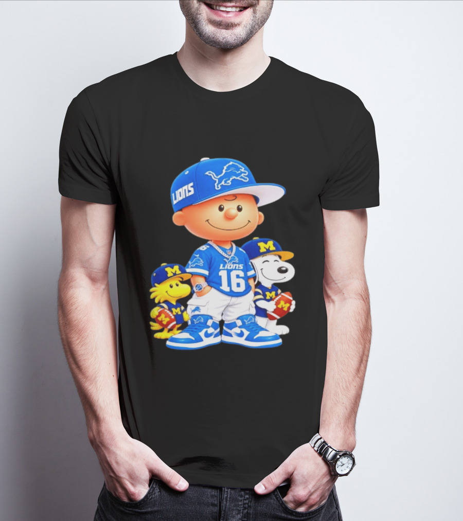 Charlie Brown Snoopy Woodstock Detroit Lions Michigan Wolverines Football Fan 16 T-Shirt