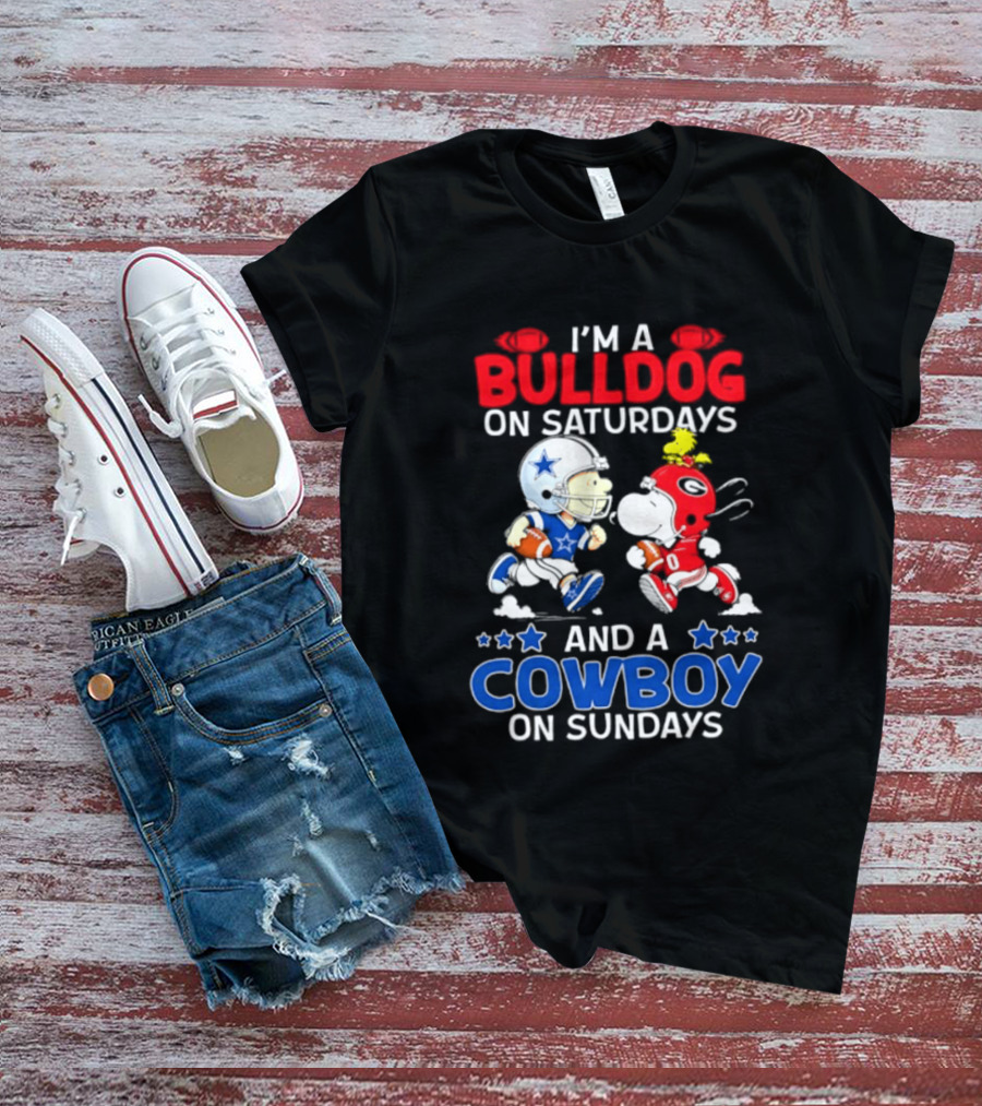 I'm A Bulldog On Saturdays And A Cowboy On Sundays Football Peanuts Sports T-Shirt