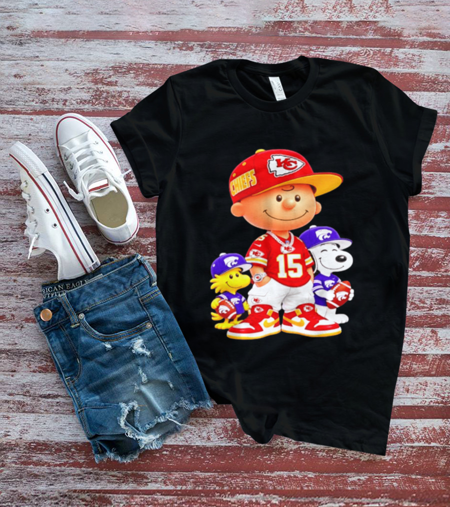 Charlie Brown Snoopy Woodstock Kansas City Chiefs 15 Football Peanuts Characters NFL Team Sports Gear T-Shirt