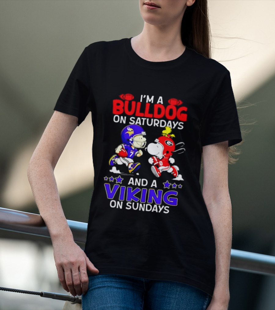 I'm A Bulldog On Saturdays And A Viking On Sundays Football Peanuts T-Shirt