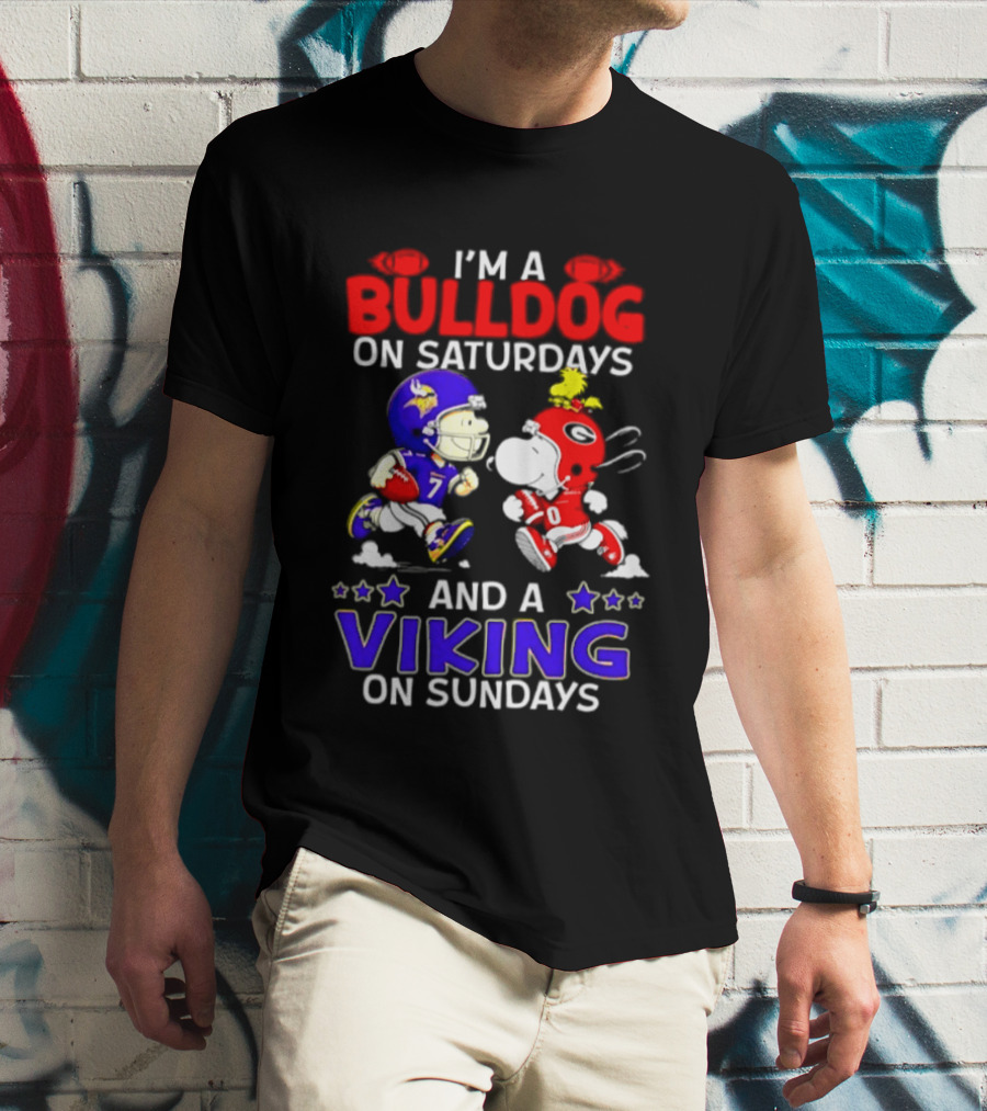 I'm A Bulldog On Saturdays And A Viking On Sundays Football Peanuts T-Shirt