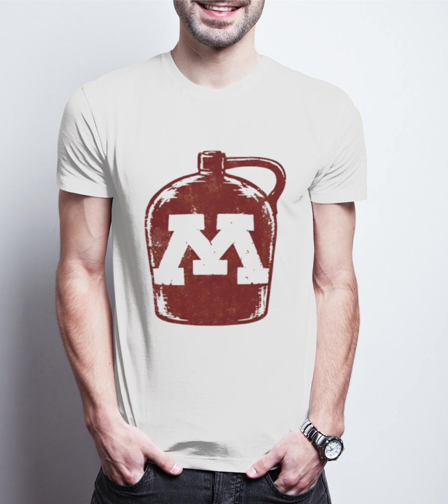 Minnesota Golden Gophers Football Jug M T-Shirt