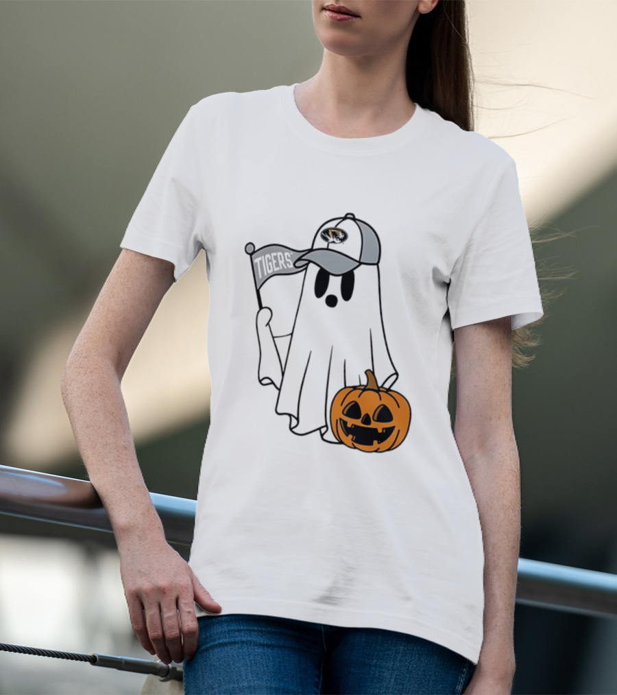 Missouri Tigers Halloween Ghost Pumpkin 2026 T-Shirt