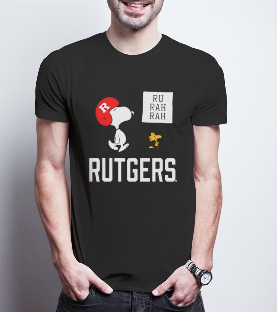Snoopy Woodstock Rutgers Scarlet Knights Football Helmet R T-Shirt