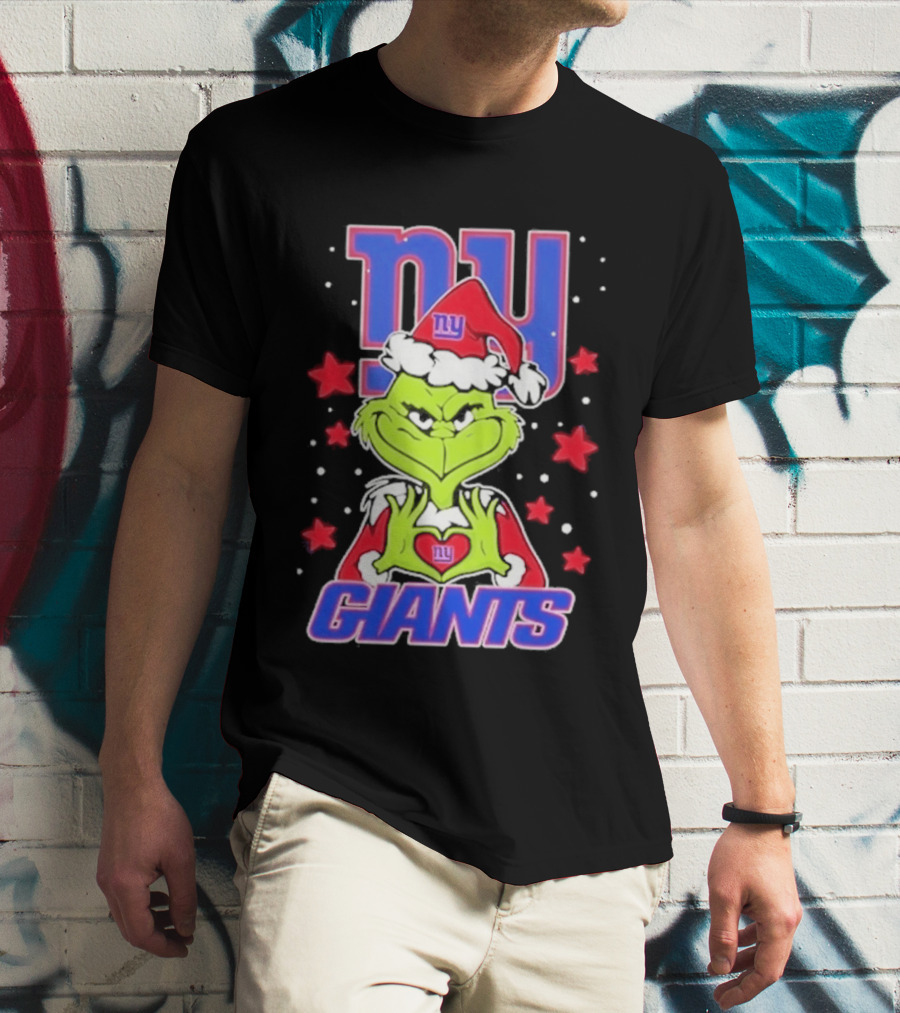 New York Giants Grinch Christmas Love Hands 2026 Football T-Shirt